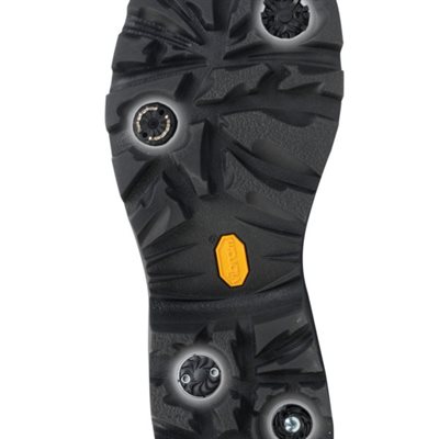 botte avec crampon retractable